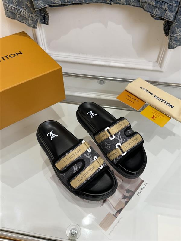 2025112818454481 210